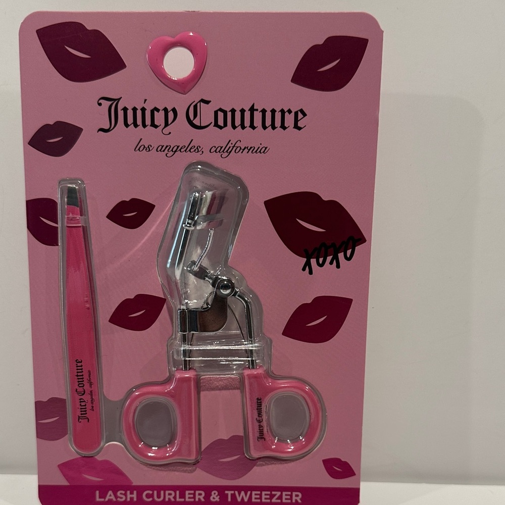 Juicy Couture Pink Lash Curler & Tweezer Set.